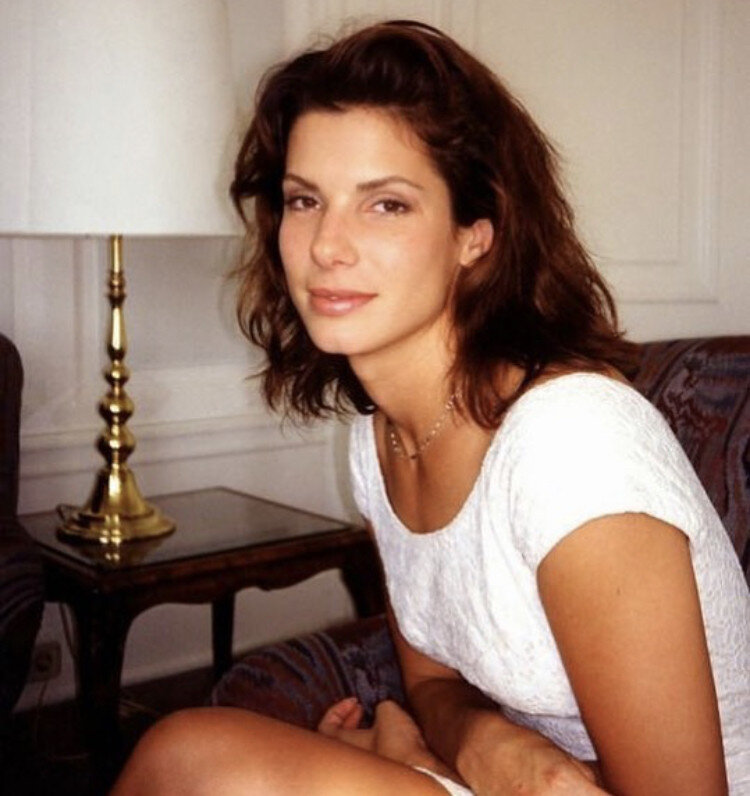 Sandra Bullock meeting the parents before she goes to my room and sucks my dick picture
