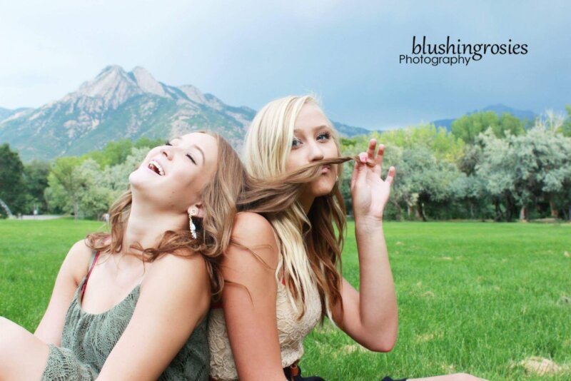 Sarah Herod and Summer Carter is looking sexy as hell with big boobs picture