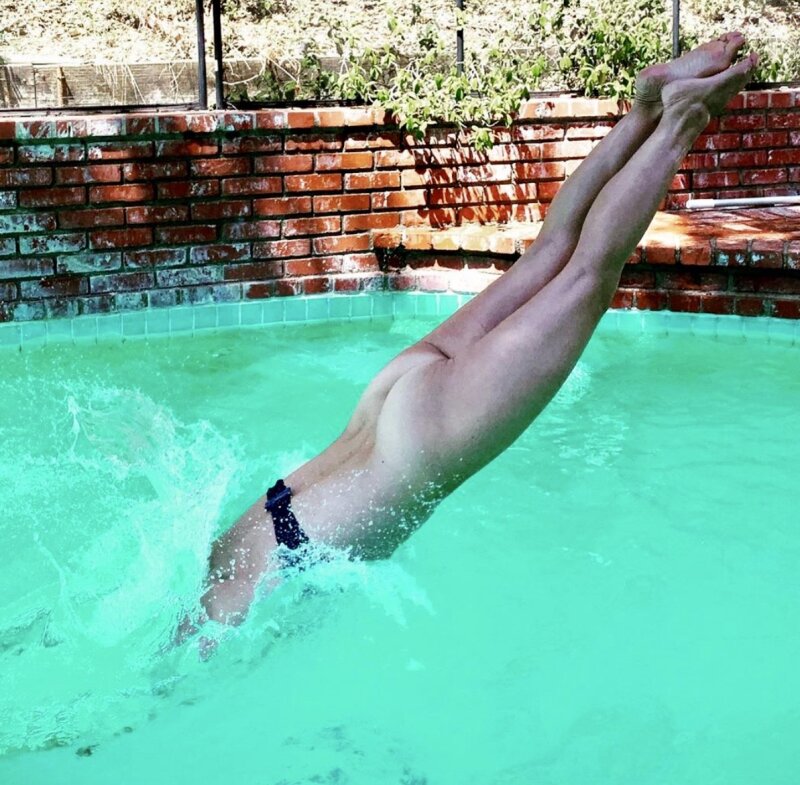 Selma Blair diving in picture