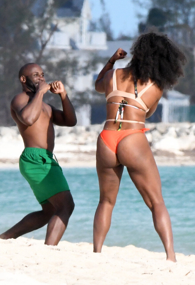 Serena Williams big black bikini booty 9 picture