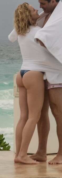 Shantel vansanten bikini ass picture