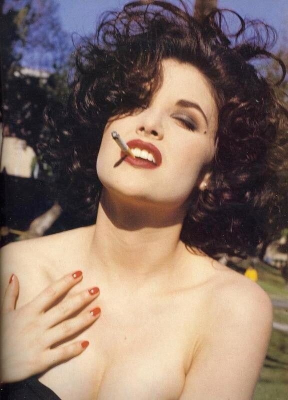 Sherilyn Fenn picture