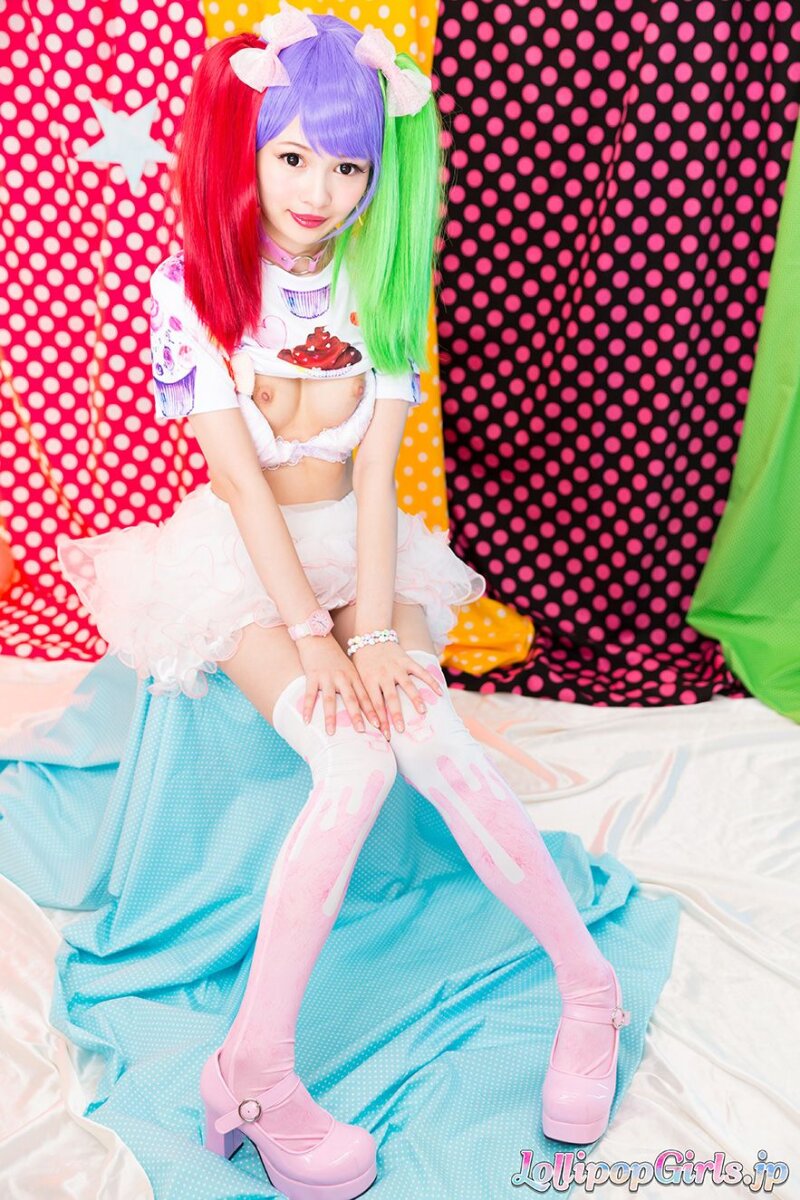 Shuri Atomi 跡美しゅり Lollipop picture