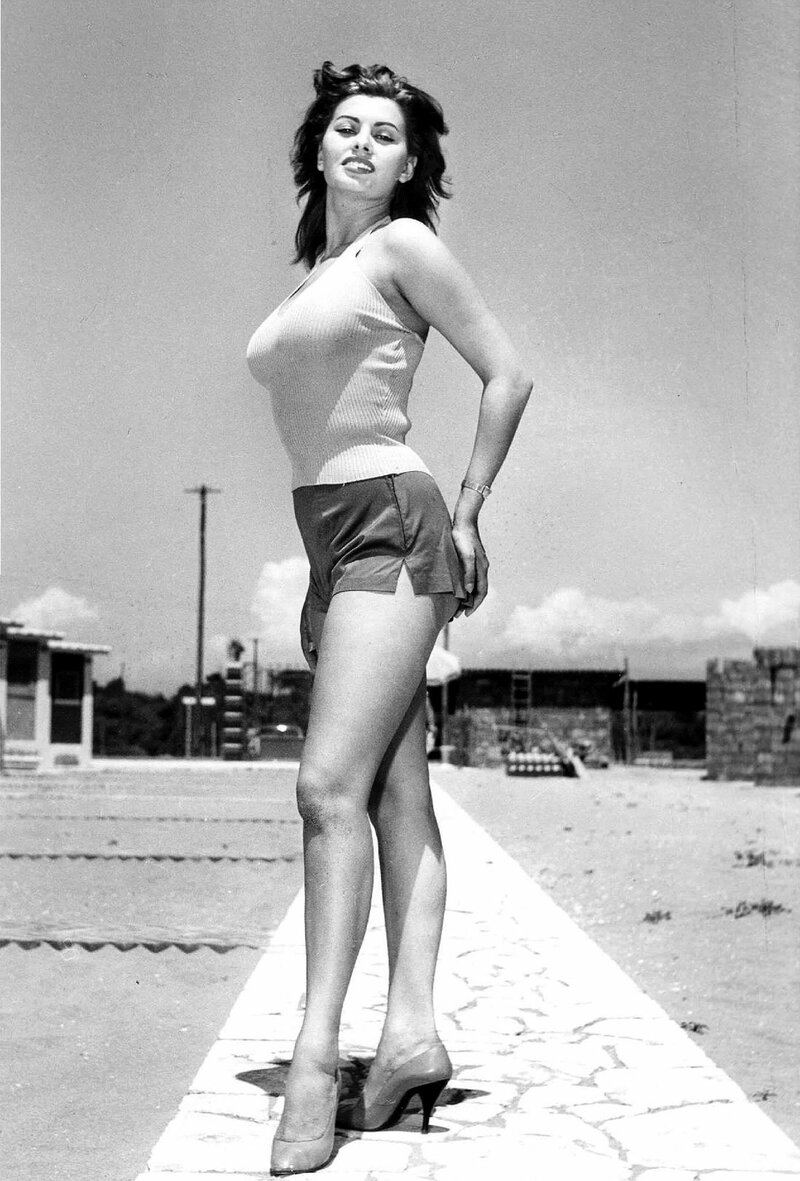 Sophia Loren picture