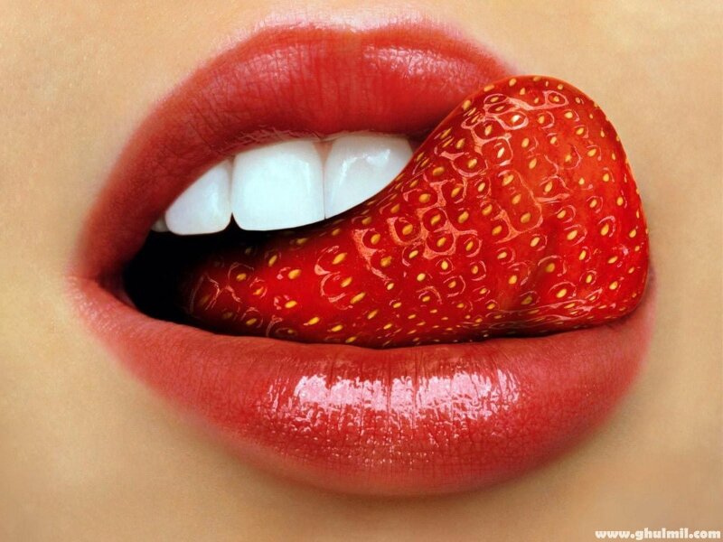 strawberry tongue picture