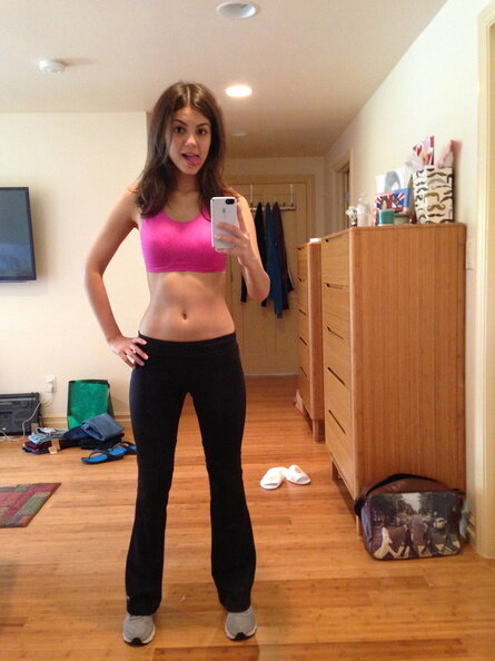 Victoria Justice pink sports bra picture