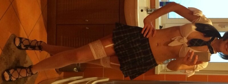 セクシーな大学の可愛い人 picture