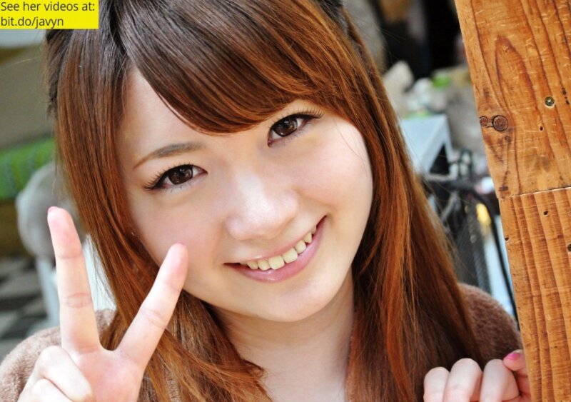 cute japanese doll Yui Nishikawa picture