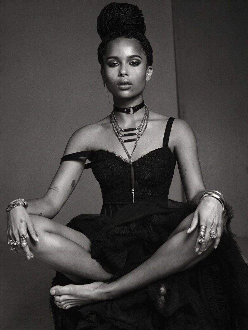 Zoe Kravitz -12/88 -5'1''- 34-25-35''-32B-Bra -112lbs - 7-Shoe, L.A. Wet Cunnilingus! - Yum! Yum! picture