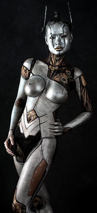 Pretty Asian bodypainted picture