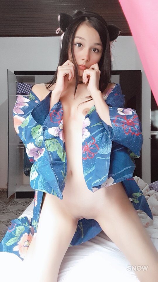 决明子横山19岁cosplayer picture