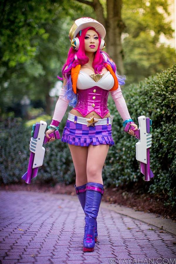 Yaya Han as Arcade Miss Fortune (League of Legends) picture