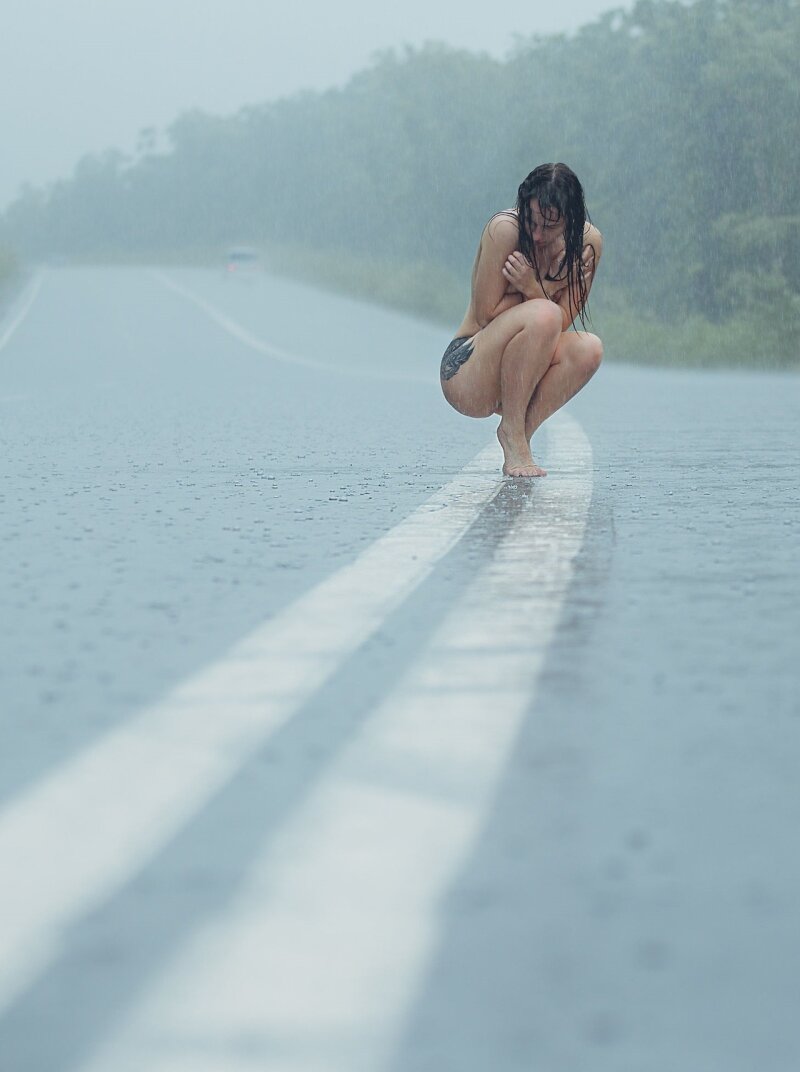 雨の中 picture