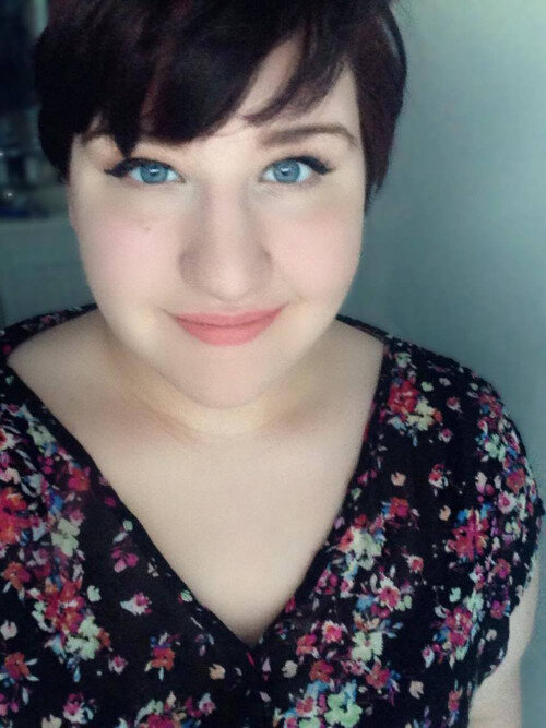 想看看我的裙子下面是什么？ picture