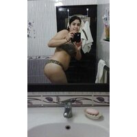 Nadia B
