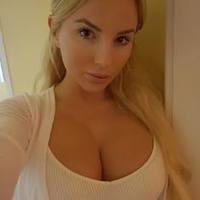  Big Tits Blonde Girlfriend  pics