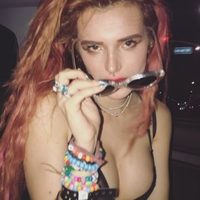  Bella Thorne Celebrity Masturbation  pics