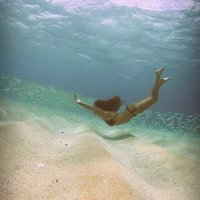  Non Nude Swimming Swimsuit  pics