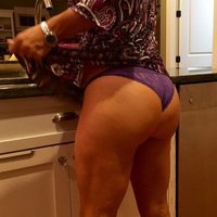  Amateur Big Ass Hot Mom  pics