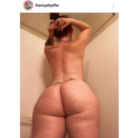  Instagram Model Redhead Shower  pics