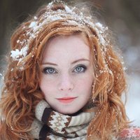  Babes Redhead Snow Beauty  pics