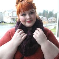  Beccabae Big Arms Chubby Hands  pics