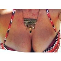  Amateur Big Tits Brunette  pics