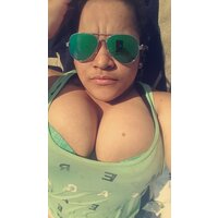  Big Tits Latina Milf  pics