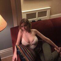  Amateur Big Tits College  pics