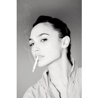  Gal Gadot Israeli Smoking  pics