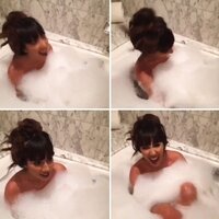  Babes Bath Bubblebath  pics