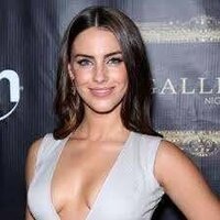  Actrice Jessica Lowndes Non Nude  pics