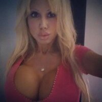  Big Tits Bimbo Blonde  pics