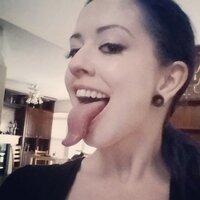  Babes Brunette Long Tongue  pics
