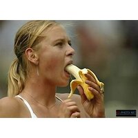  Banana Celebrity Maia Sharapova  pics