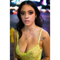  Brunette Latina Melody Foxx  pics