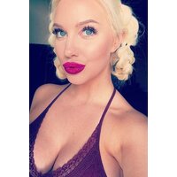  Blonde Lips Tara Babcock  pics