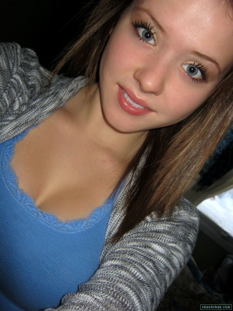 18歳以上の10代の自撮り picture