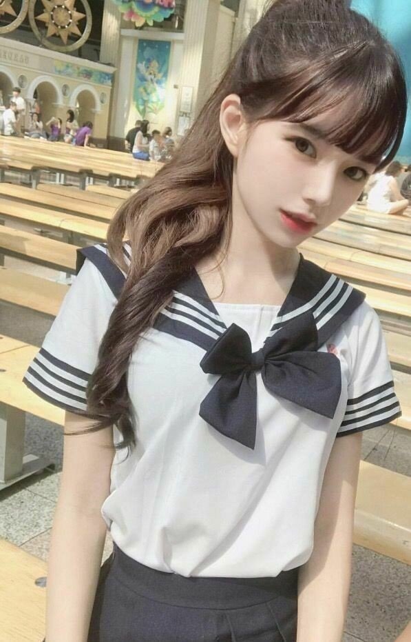 アジアの女子学生 picture