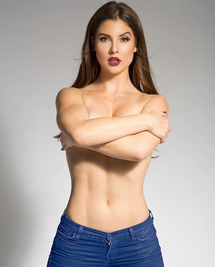 Amanda cerny en ateşli picture