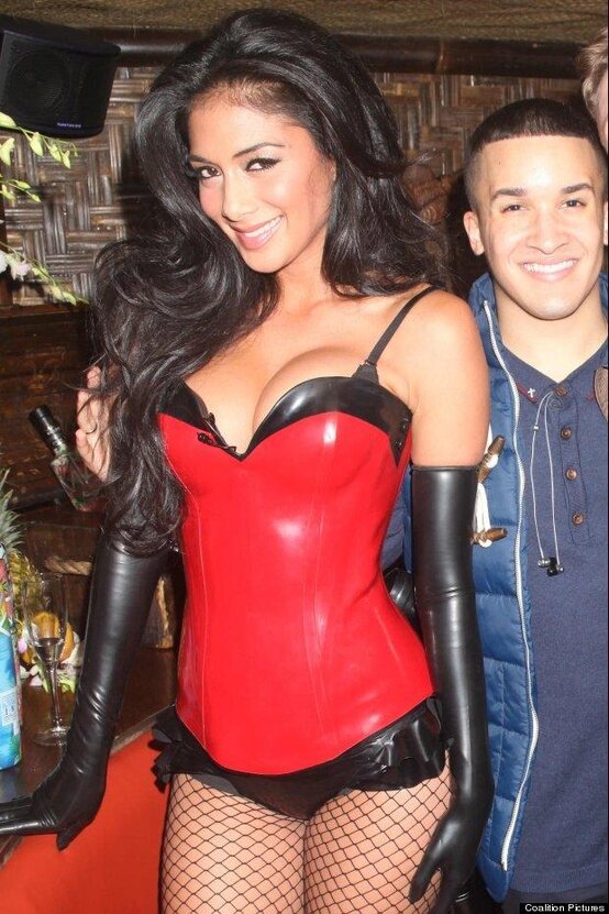 ニコール・シャージンガー picture