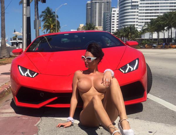 Vicky-Miami-halk picture