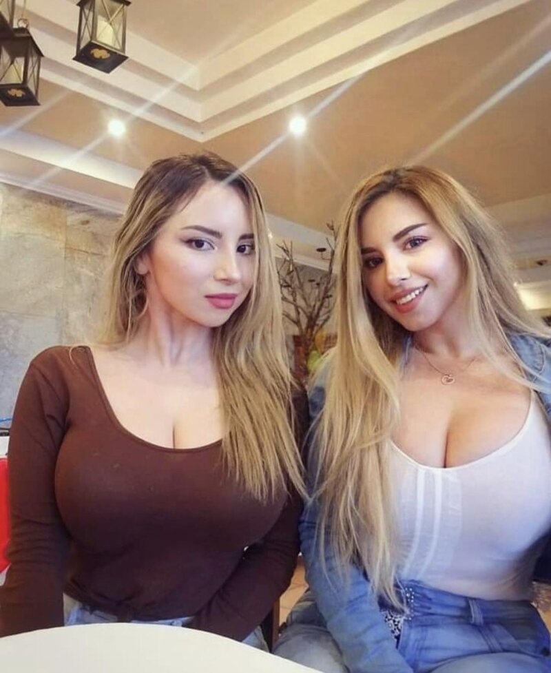 2 가슴 2 숨기기 picture