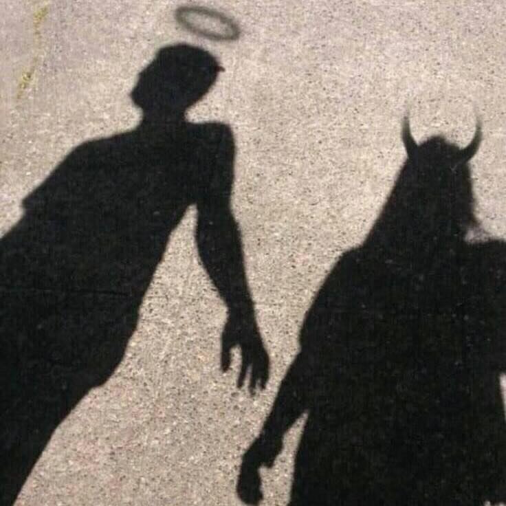 素晴らしいおっぱいとお尻を持つセクシーなアジア人 picture