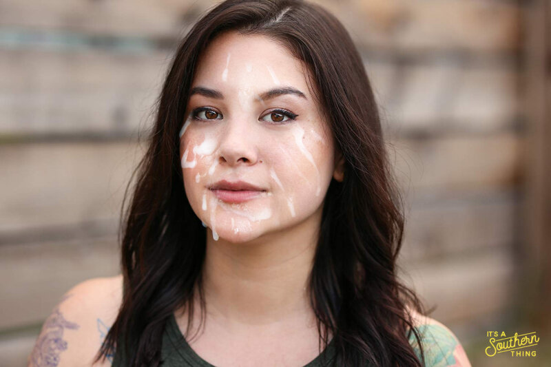 顔射兼ホットブルネット picture