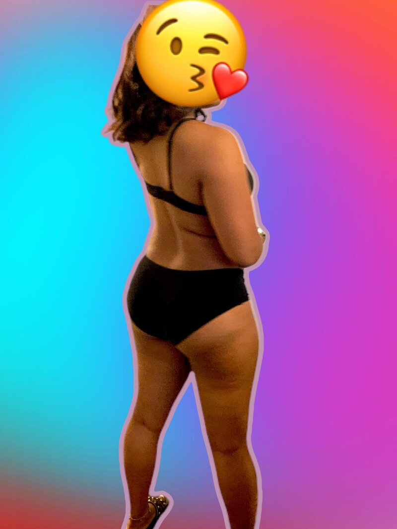 エボニーシックのブラックランジェリー picture