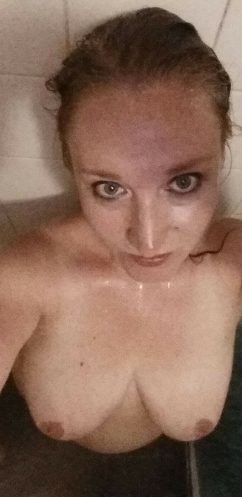 妻を共有してコメントを残す picture