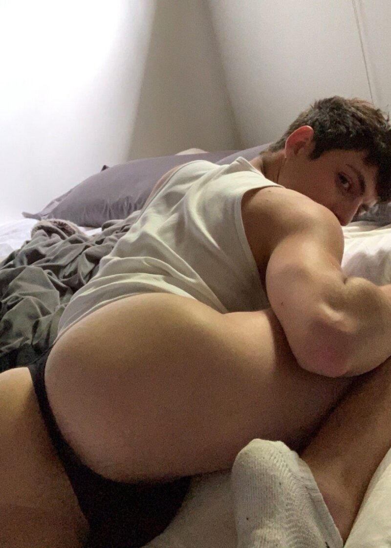 utangaç olmalı picture