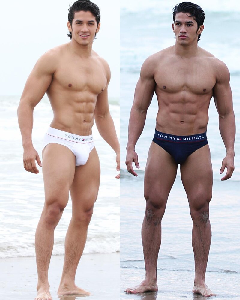 肌肉帅哥脱衣舞娘 picture