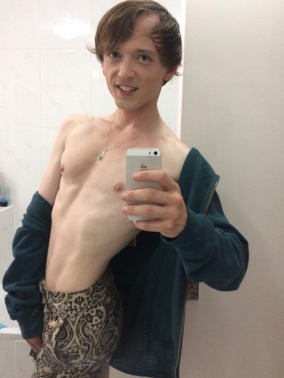 26 "bel bedenim üstsüz picture